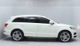 Audi Q7 Jeep