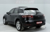 Porsche Macan Jeep